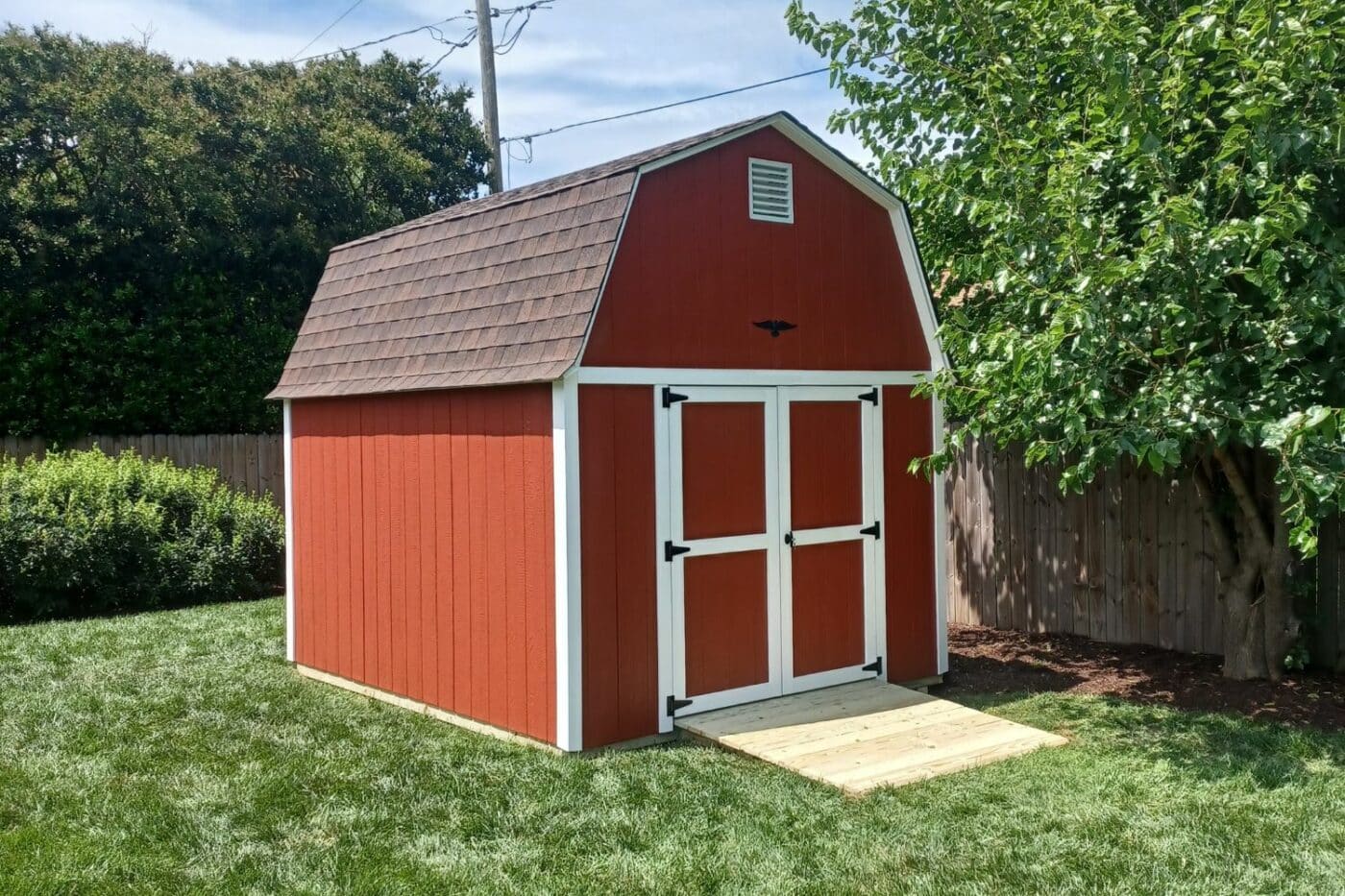 red barn-style shed for sale in VA and NC